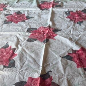 Vintage Cabbage Rose Tablecloth